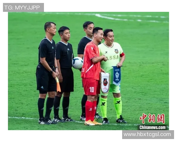 足球明星与孩子们的搞笑互动视频让你捧腹大笑的欢乐时刻